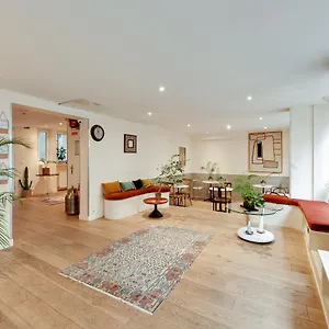 Hotel Louisa, Parijs
